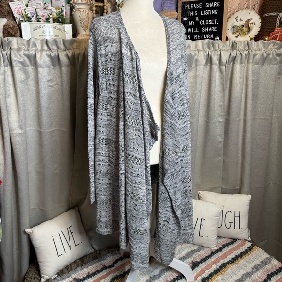 Catherines Cozy Gray Knit Cardigan Sweater 3X - Picture 2 of 8